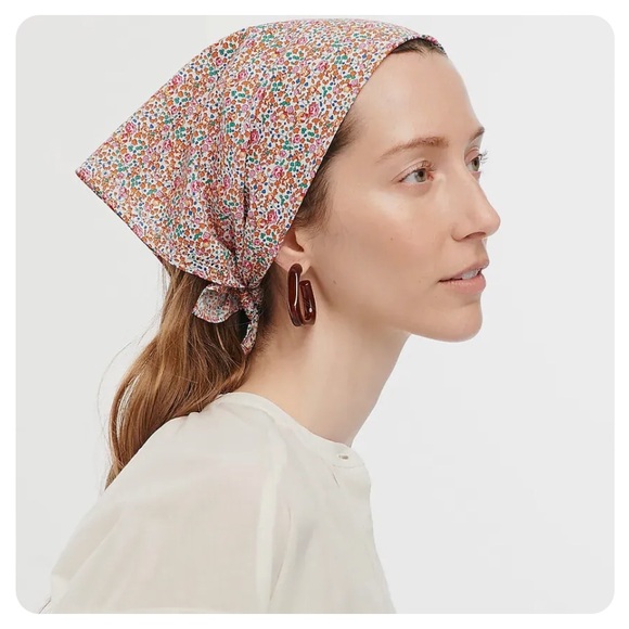 Liberty print bandana - Picture 4 of 4
